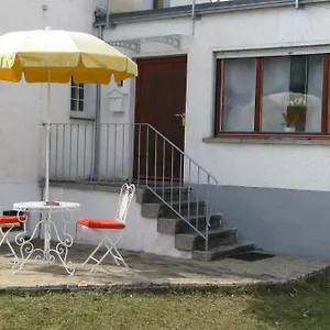 https://1-zimmer-apartment-hessdorf.com-bavaria.com